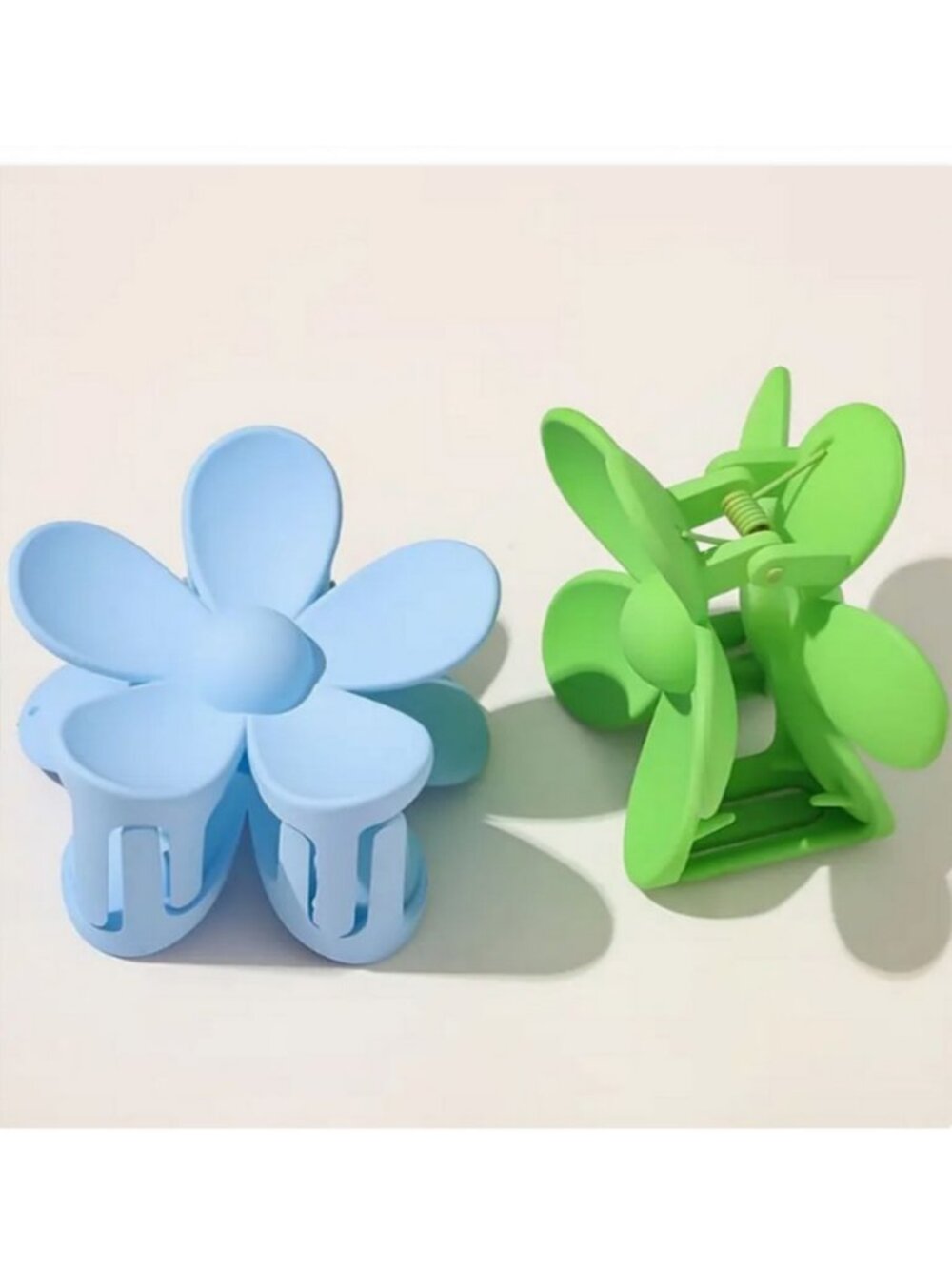 Helena Floral Hair Claw Clip Flower Accessory Set Blue Green Gift Packaged